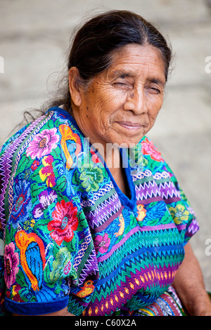 Portrait of a Guatemalan woman Stock Photo - Alamy