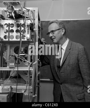 Luis W. Alvarez (1911-1988), American physicist awarded the Nobel Prize for Physics in 1968 for the discovery of many subatomic Stock Photo