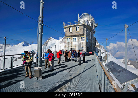 The viewing platform at the Sphinx observatory on the Jungfraujoch, Bernese Oberland, Switzerland Stock Photo