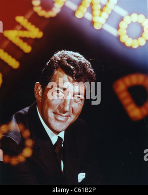 DEAN MARTIN (1917-1995) US singer, comedian and film actor about 1967 Stock Photo