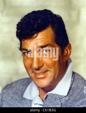 DEAN MARTIN (1917-1995) US singer, comedian and film actor about 1964 Stock Photo