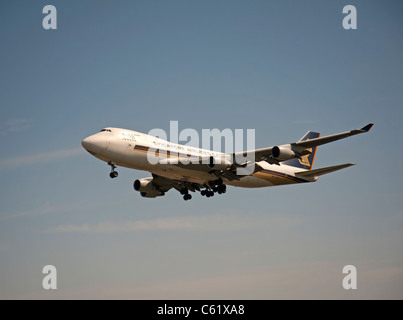 Singapore Airlines Cargo Boeing 747-412F/SCD London Heathrow.  SCO 7552 Stock Photo