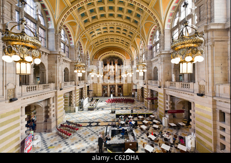 Centre Hall of the Kelvingrove Art Gallery and Museum with the Cafe in the foreground, West End, Glasgow, Scotland, UK