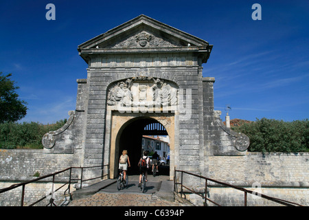 The door Thoiras (Vauban fortification) , entrance to the town of Saint Martin de Re (Ile de Ré, Charentes Maritimes, France). Stock Photo