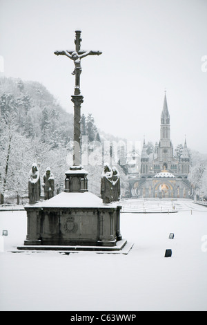 Lourdes in winter: Basilica of the Immaculate Conception, Sanctuary of Lourdes. Stock Photo