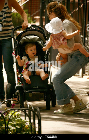 Sarah Jessica Parker walking with her twins Tabitha and Marion in New York City on May 1, 2010, New York, NY May 1, 2010. Photo Stock Photo