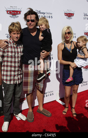 Jack McDermott, Dean McDermott, Liam McDermott, Tori Spelling, Stella McDermott at arrivals for Disney Pixar World of Cars Online Launch, Bob's Big Boy (Flo's V8 Cafe), Los Angeles, CA August 11, 2010. Photo By: Adam Orchon/Everett Collection Stock Photo