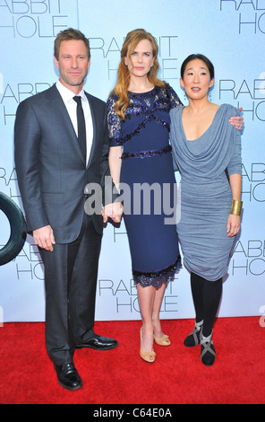 Aaron Eckhart, Nicole Kidman, Sandra Oh at arrivals for RABBIT HOLE Premiere, The Paris Theatre, New York, NY December 2, 2010. Stock Photo