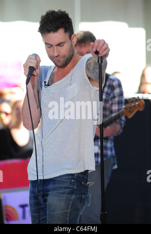 Adam Levine on stage for NBC Today Show Concert with Maroon 5, Rockefeller Plaza, New York, NY July 2, 2010. Photo By: Gregorio Stock Photo