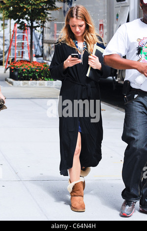 Blake Lively, leaves the 'Gossip Girl' film set in the Upper West Side of Manhattan out and about for CELEBRITY CANDIDS - FRIDAY, , New York, NY September 3, 2010. Photo By: Ray Tamarra/Everett Collection Stock Photo