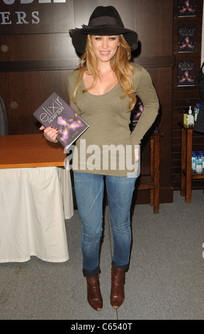 Hilary Duff at in-store appearance for Hilary Duff Promotes Her Newest Book ELIXIR, Barnes & Noble at The Grove, Los Angeles, CA October 19, 2010. Photo By: Dee Cercone/Everett Collection Stock Photo