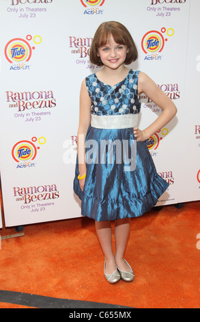 Joey King at arrivals for RAMONA AND BEEZUS Premiere, Madison Square Park, New York, NY July 20, 2010. Photo By: Rob Kim/Everett Collection Stock Photo