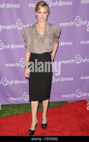 Julie Bowen in attendance for 5th Annual March of Dimes Celebration of Babies Luncheon, Four Seasons Hotel, Los Angeles, CA November 13, 2010. Photo By: Dee Cercone/Everett Collection Stock Photo