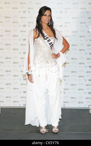 Bat-el Jobi (Miss Israel) at arrivals for Miss Universe National Costume Parade, Mandalay Bay Resort & Casino, Las Vegas, NV August 16, 2010. Photo By: James Atoa/Everett Collection Stock Photo