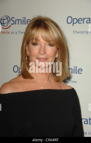 Deidre Hall at arrivals for Operation Smile's 9th Annual Smile Gala, Beverly Hilton Hotel, Beverly Hills, CA September 24, 2010. Photo By: Dee Cercone/Everett Collection Stock Photo