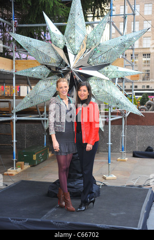 Blake Lively, Livia Marotta at a public appearance for Unveiling of the Swarovski Star Crowning The 2010 Rockefeller Center Christmas Tree, Rockefeller Plaza, New York, NY November 18, 2010. Photo By: Gregorio T. Binuya/Everett Collection Stock Photo