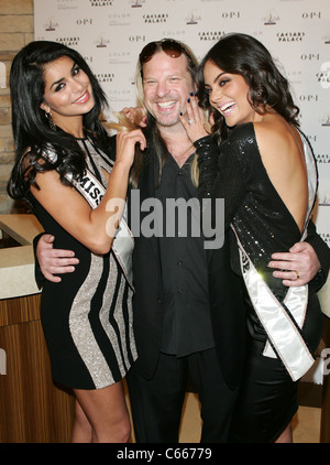 Rima Fakih, Miss USA 2010, Michael Boychuck, Ximena Navarrete, Miss Universe 2010 in attendance for OPI Miss Universe Collection Launch, COLOR - A Salon by Michael Boychuck at Caesars Palace, Las Vegas, NV June 14, 2011. Photo By: James Atoa/Everett Collection Stock Photo