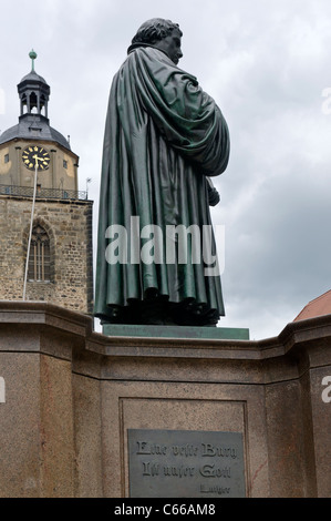 Denkmal für Martin Luther auf dem Marktplatz von Wittenberg; memorial of Luther on the marketplace in Wittenberg Stock Photo