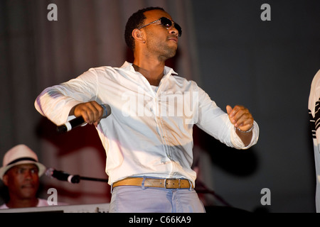 John Legend at a public appearance for HARLEM WEEK 36th Anniversary A GREAT DAY IN HARLEM, Ulysses S. Grant National Memorial Park, New York, NY July 25, 2010. Photo By: Lee/Everett Collection Stock Photo