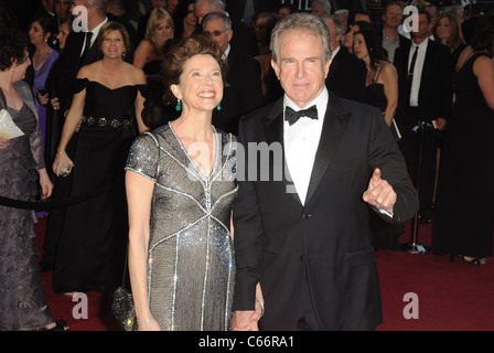 Annette Bening, Warren Beatty at arrivals for The 83rd Academy Awards Oscars - Arrivals Part 1, The Kodak Theatre, Los Angeles, Stock Photo
