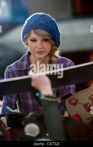 Taylor Swift on stage for NBC TODAY Show Concert Series with Taylor Swift, Rockefeller Plaza, New York, NY October 26, 2010. Photo By: Lee/Everett Collection Stock Photo