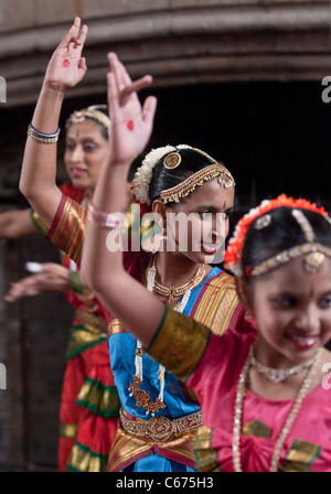Indian dancers enjoying the procession at the opening ceremony of the Tagore festival, Stock Photo