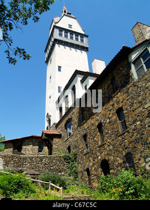 Heublein Tower, Talcott Mountain State Park,Connecticut Stock Photo