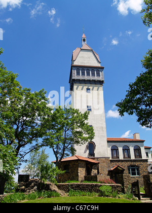 Heublein Tower, Talcott Mountain State Park, Connecticut Stock Photo