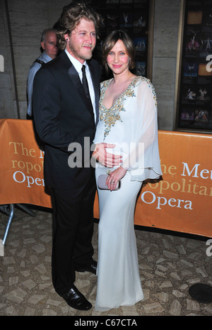 Sebastian Roche, Vera Farmiga at arrivals for The Metropolitan Opera of New York Gala Season Opening Night, Lincoln Center, New Stock Photo