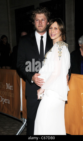 Sebastian Roche, Vera Farmiga at arrivals for The Metropolitan Opera of New York Gala Season Opening Night, Lincoln Center, New Stock Photo