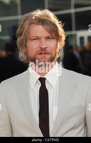 Todd Lowe at arrivals for TRUE BLOOD Season Four Premiere on HBO, Arclight Cinerama Dome, Los Angeles, CA June 21, 2011. Photo By: Elizabeth Goodenough/Everett Collection