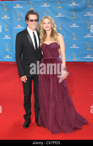 Kevin Bacon, Kyra Sedgwick at arrivals for Academy of Television Arts & Sciences 62nd Primetime Emmy Awards - ARRIVALS, Nokia Theatre, Los Angeles, CA August 29, 2010. Photo By: Rob Kim/Everett Collection Stock Photo