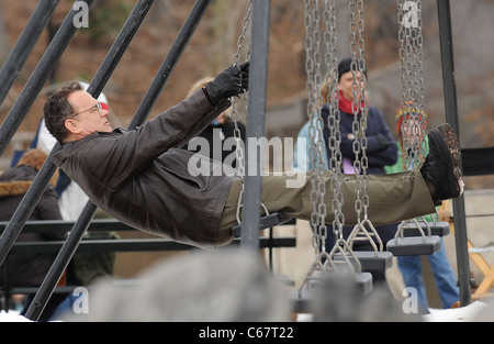 Tom Hanks on location for Filming of EXTREMELY LOUD AND INCREDIBLY CLOSE, Central Park, New York, NY March 22, 2011. Photo By: Kristin Callahan/Everett Collection Stock Photo