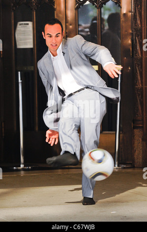 Professional soccer player Landon Donovan in front of the Ed Sullivan Theatre out and about for CELEBRITY CANDIDS - TUESDAY, , New York, NY June 29, 2010. Photo By: Ray Tamarra/Everett Collection Stock Photo
