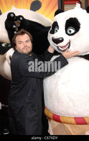 Po, Jack Black at arrivals for KUNG FU PANDA 2 Premiere, Grauman's ...