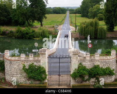 Bridge over the Indre river, seen from Chateau de Ussé, Loire valley, France Stock Photo