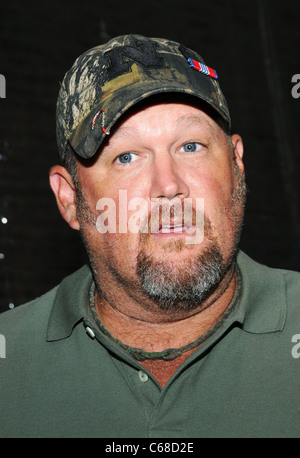 Daniel Whitney, Larry the Cable Guy at arrivals for A&E Television Networks (AETN) 2011 Upfront Presentation, IAC Building, New Stock Photo