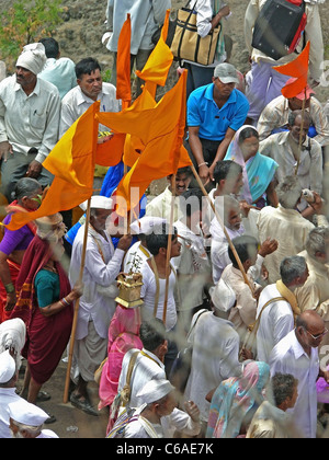 A group of wayfarers. Dive ghat, Maharashtra, India Stock Photo