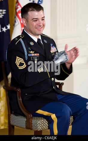 President Barack Obama awards the Medal of Honor to Sergeant First Class Leroy Petry. Stock Photo