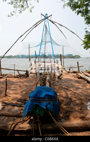 The Chinese Fishing Nets in Fort Cochin or Kochi, Kerala, India Stock Photo