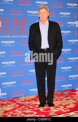 Harrison Ford promoting his new movie 'Extraordinary Measures' ('Ausnahmesituation') at a photocall at Ritz Carlton Hotel. Stock Photo