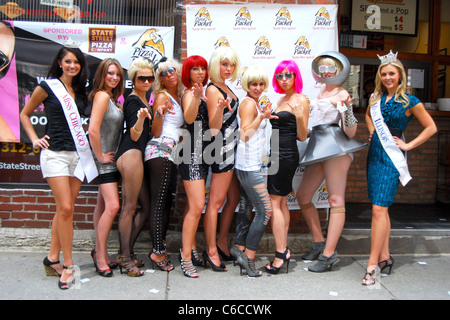 Miss Chicago, Miss Illinois and Lady Gaga Look-A-likes The World's Largest Lady Gaga Look-A-like Contest and pizza party held Stock Photo