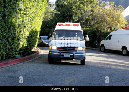 Ailing actress Zsa Zsa Gabor returning home in an ambulance Zsa Zsa Gabor has left a hospital in Los Angeles after overcoming Stock Photo