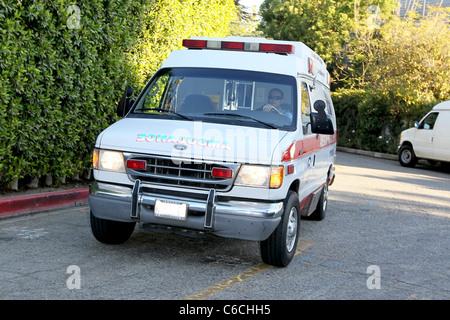 Ailing actress Zsa Zsa Gabor returning home in an ambulance Zsa Zsa Gabor has left a hospital in Los Angeles after overcoming Stock Photo