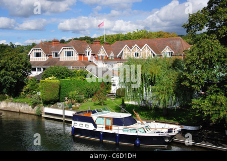The Leander Club by River Thames, Henley-on-Thames, Oxfordshire, England, United Kingdom Stock Photo