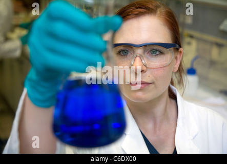 Chemistry lab assistant, Muelheim an der Ruhr, Germany Stock Photo