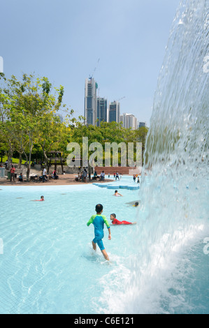 Swimming Pool In Klcc Park At The Petronas Twin Towers In Front Of Office Buildings Kuala Lumpur Malaysia Southeast Asia Stock Photo Alamy