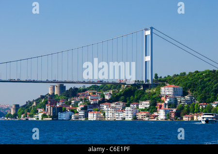 Turkey, Istanbul, Fatih Sultan Mehmet Bridge over Bosphorus Stock Photo