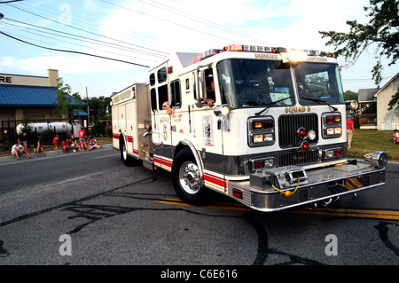 Fire truck on a emergency call Stock Photo: 69732894 - Alamy