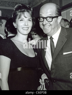 PHIL SILVERS (1911-1985) US entertainer and comedy actor with second wife Evelyn about 1964 Stock Photo